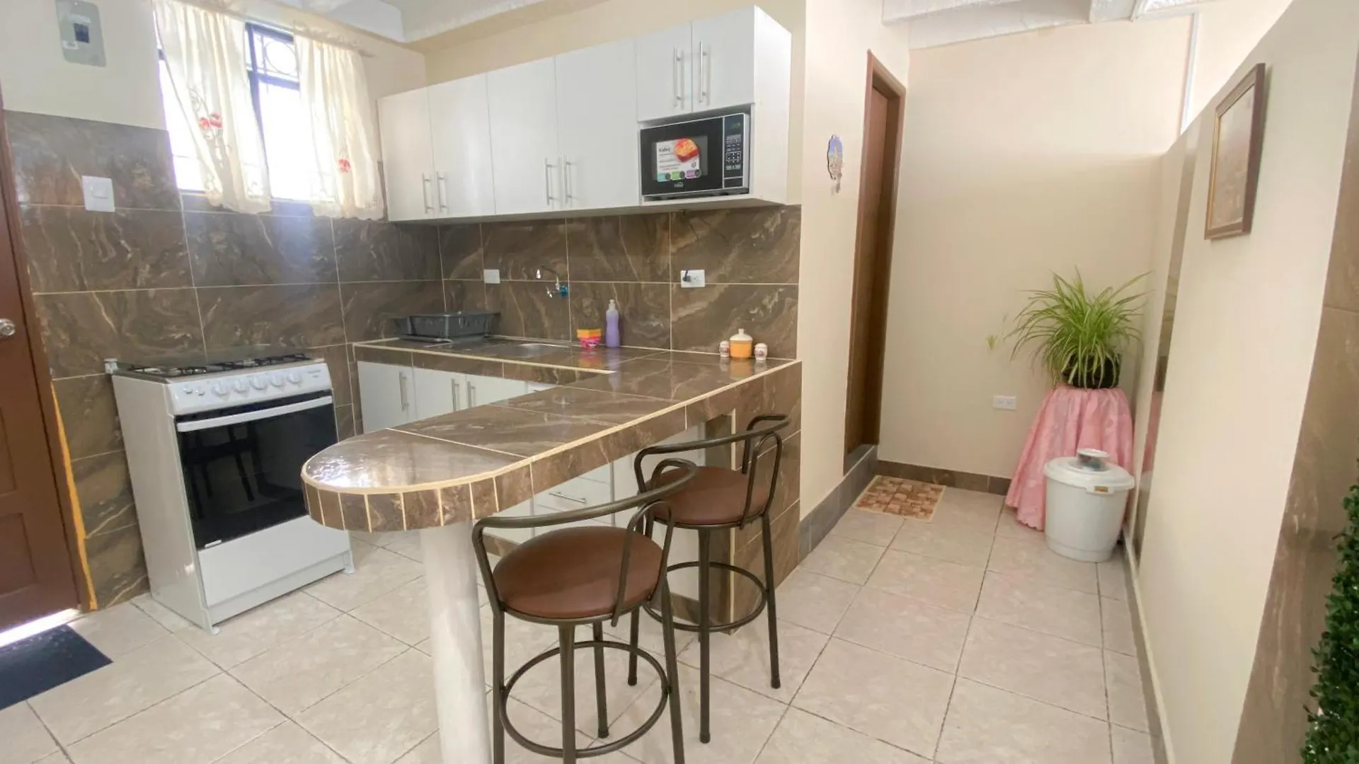 Suite Amoblada Todo Incluido Quito